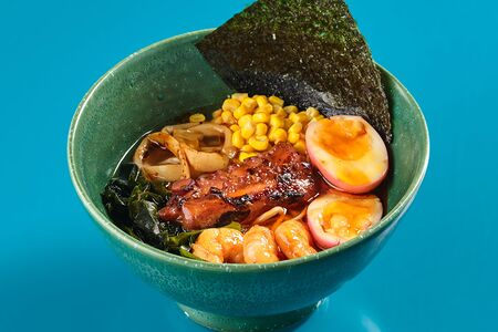 Рамен с морепродуктами