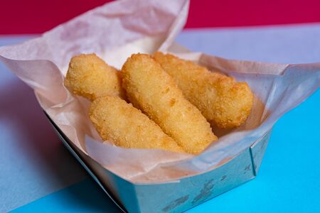 Сырные палочки