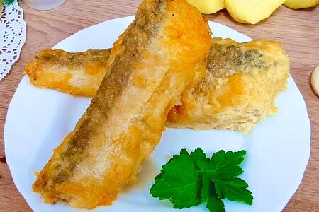 Жареная рыба хек