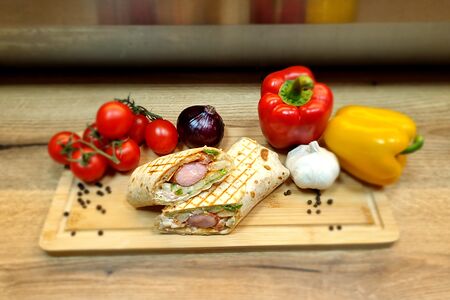 Хот-дог в лаваше