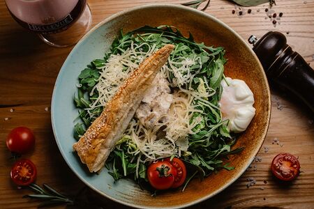 Тёплый салат с куриной печенью