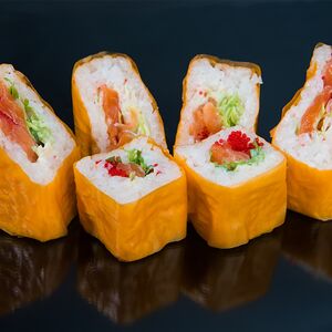 Маменори с лососем