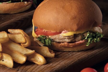 Куриный бургер