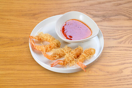 Креветки в катаифи