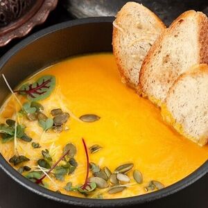 Тыквенный суп-пюре с креветками