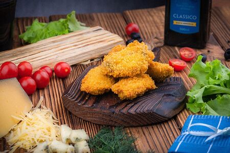 Куриные крылья в панировке