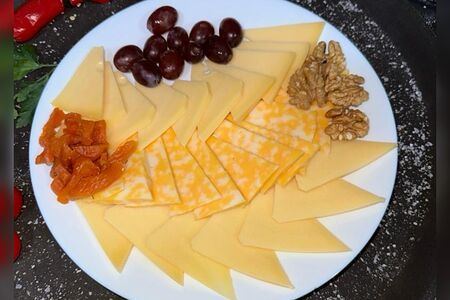 Сырная нарезка