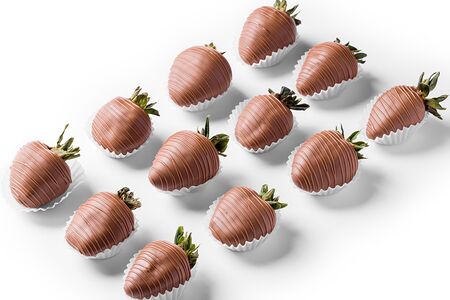 Клубника в молочном шоколаде 