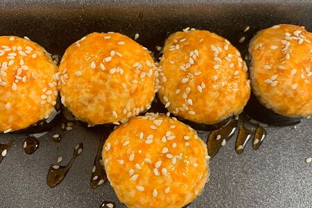 Запеченный ролл Аяши с угрем