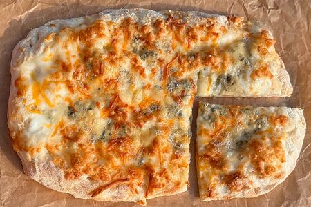 Пицца Zotman Четыре сыра