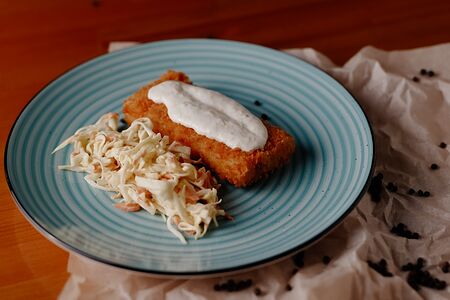 Кацу из трески с соусом тартар