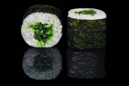 Ролл с чукой