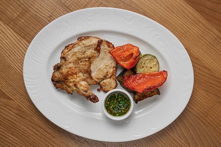 Цыплёнок с маслом из абхазских трав