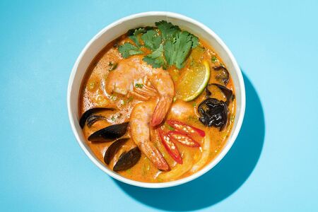 Том Ям с морепродуктами