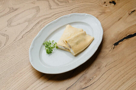 Французский омлет с угрем и страчателлой