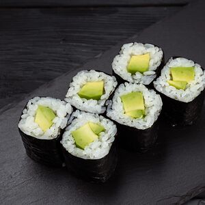 Маки с авокадо