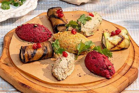 Ассорти пхали