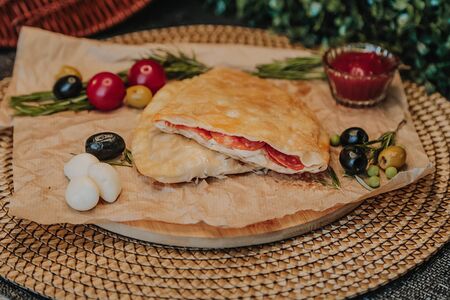 Чебурек Пеперони