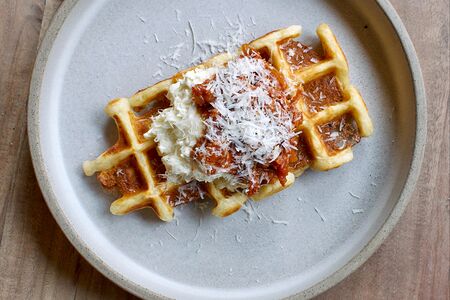 Вафля с чоризо 