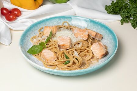 Паста с лососем