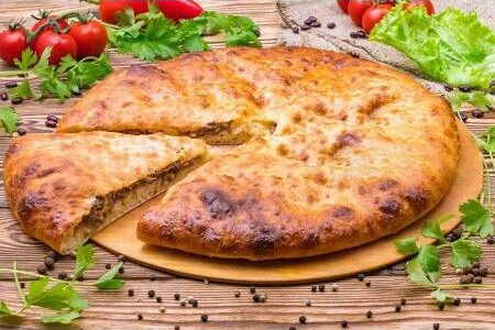 Пирог с мясом и зеленью