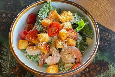 Иван Иваныч Цезарь с тигровыми креветками