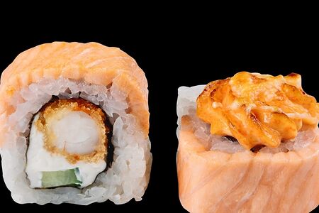 Запеченный ролл Эби сяке хот