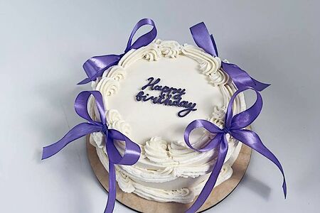 Торт №11 ко Дню Рождения Ваниль и клубника