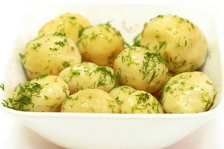 Картофель отварной с маслом