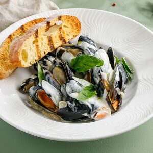 Мидии в сливочном соусе