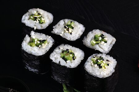 Мини-ролл Огурец