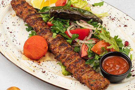 Адана-кебаб