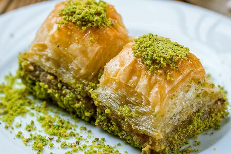 Пахлава с фисташками