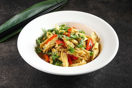 Салат со спаржей фучжу