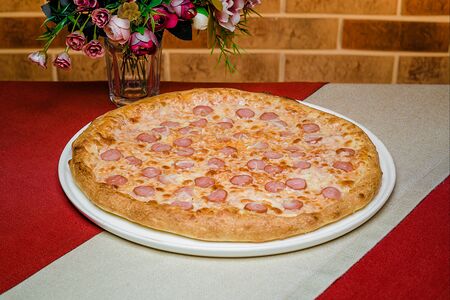 Пицца Баварская