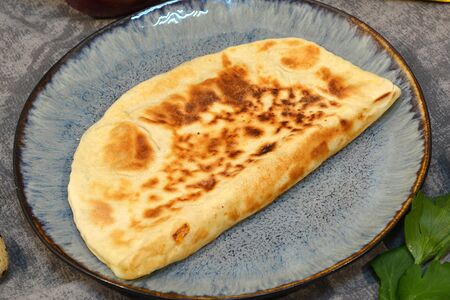 Кутаб с сыром