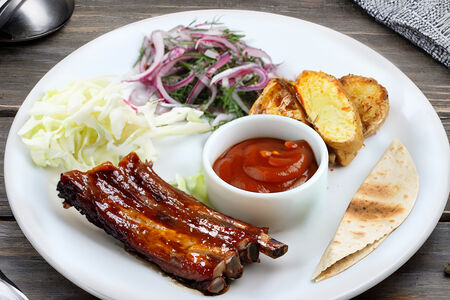 Пикантные свиные рёбрышки 