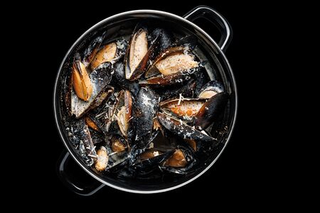 Мидии сливочно-перченые