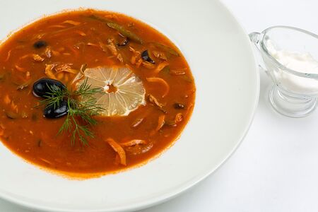 Солянка мясная