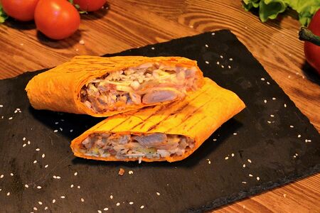 Шаурма сырный Джо с курицей