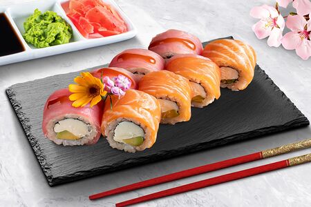 Филадельфия с тунцом и лососем