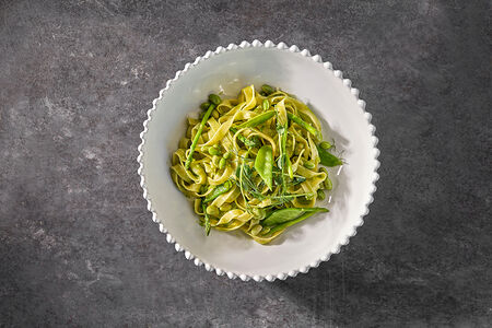 Феттуччине с зеленым горошком