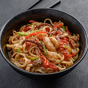 Удон с морепродуктами