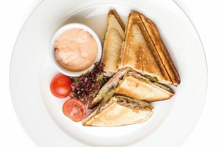 Тосты с ветчиной