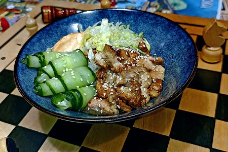 Поке с курицей