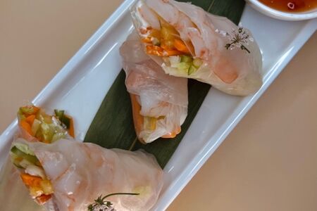 Спринг-ролл с креветкой