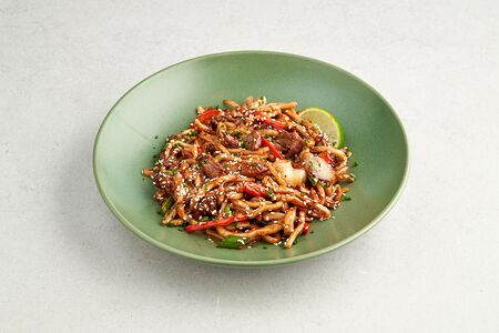 Лапша рамен с говядиной