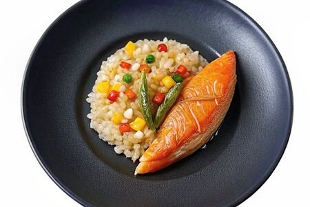 Ризотто с овощами и лососем