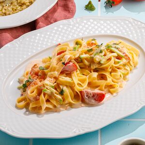 Тальятелле с креветками и цукини