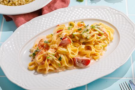 Тальятелле с креветками и цукини
